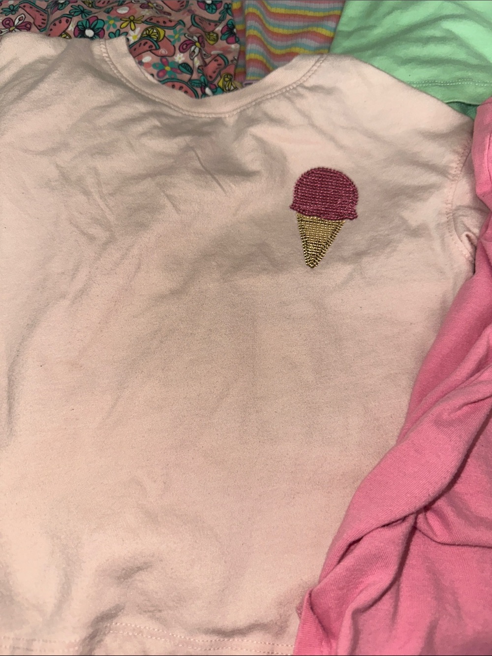 Bundle of 4t girls shirts - Picture 9 of 9